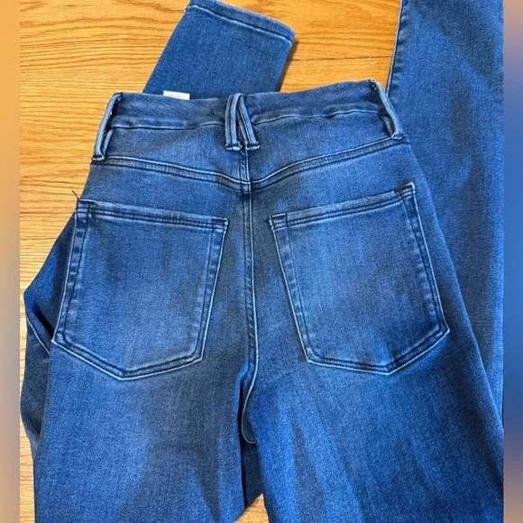 Good American Always Fits Good Dark Blue Skinny Jeans. Brand New. Size 00-4 - Picture 5 of 5